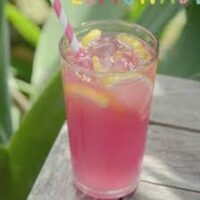 Essência para sabonete glicerinado Pink Lemonade- 100g.