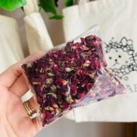 Pétalas de mini rosas vermelhas - 10g.