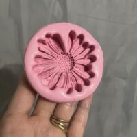Forma em silicone Margarida Realista.