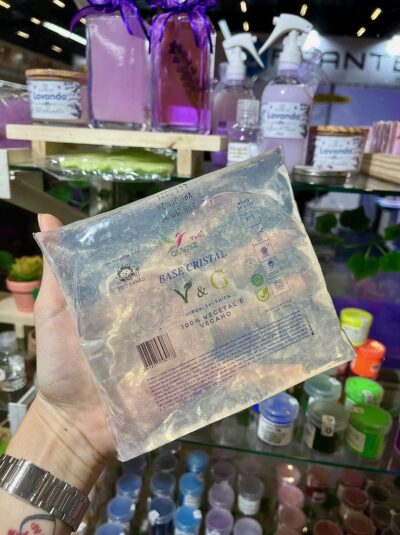 Base glicerinada vegetal CRISTAL- V&G & MEU SABÃO - 500g.