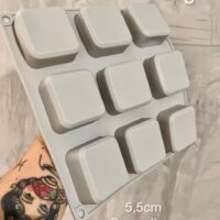 Forma em silicone Square (quadrada arredondada) -9 cavidades.